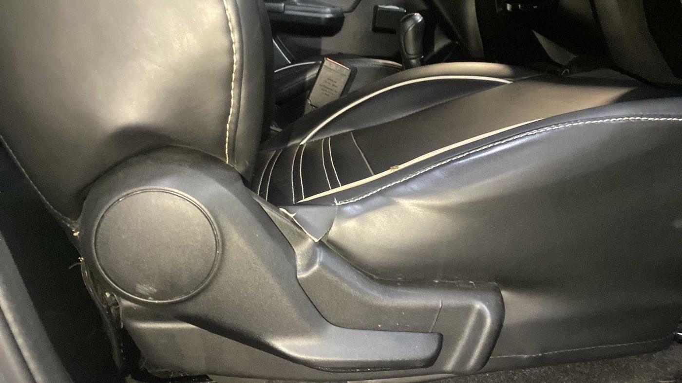 2020 Maruti Swift LXI, Petrol, Manual, 36,198 km, Driver Side Adjustment Panel