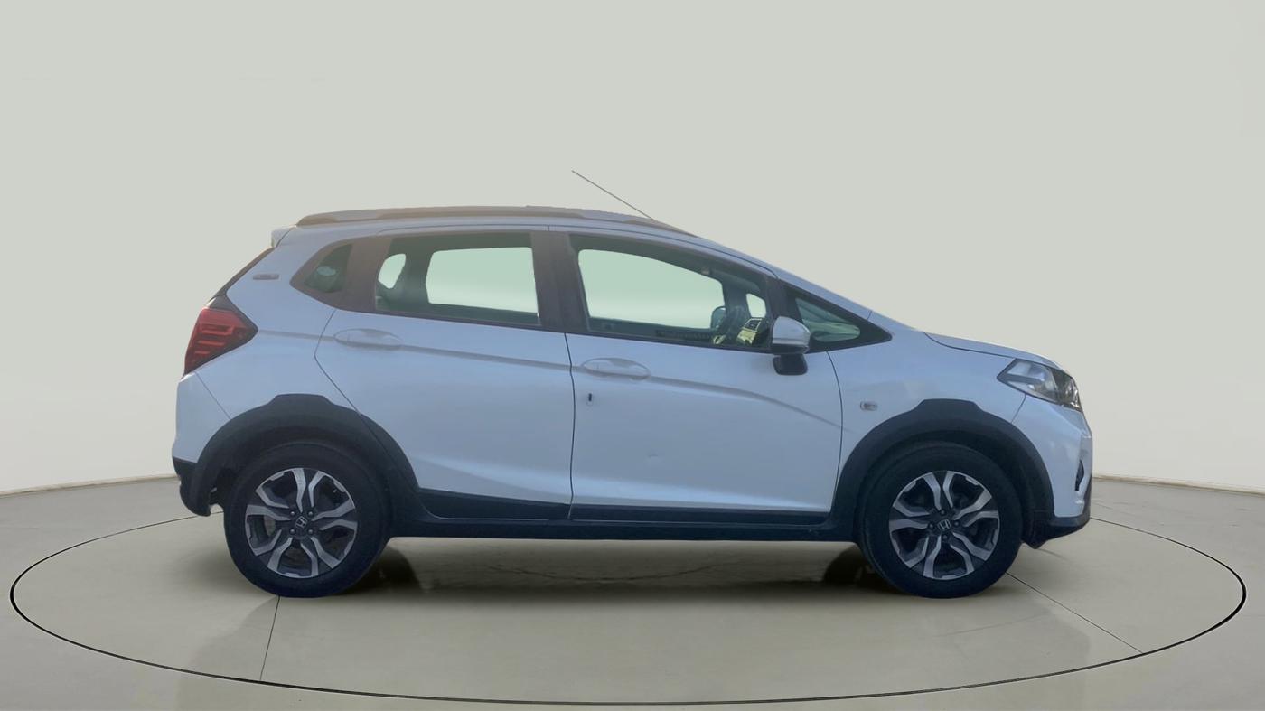 2018 Honda WR-V 1.5L I-DTEC S EDGE EDITION, Diesel, Manual, 62,377 km, Right Side View