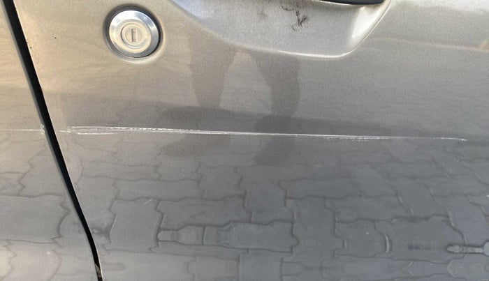 2017 Datsun Go A EPS, Petrol, Manual, 81,444 km, Driver-side door - Slightly dented