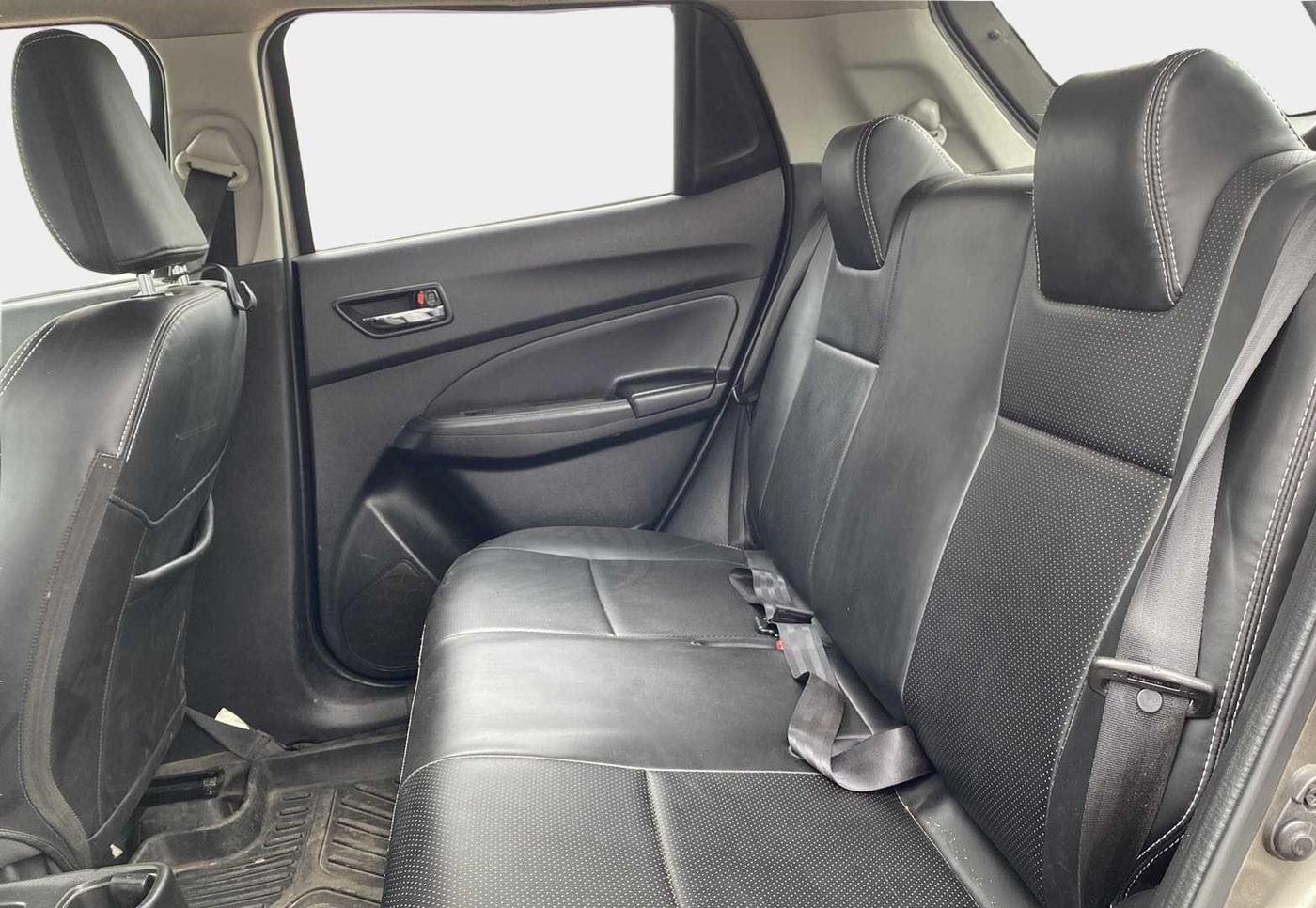 2019 Maruti Swift VXI, Petrol, Manual, 64,685 km, Right Side Rear Door Cabin