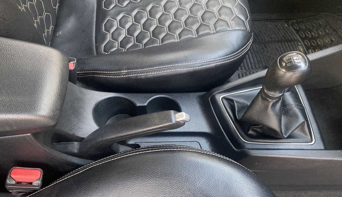 2015 Hyundai Elite i20 SPORTZ 1.2 (O), Petrol, Manual, 58,404 km, Gear Lever