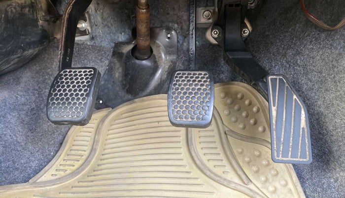 2019 Maruti Alto 800 LXI, Petrol, Manual, 36,290 km, Pedals