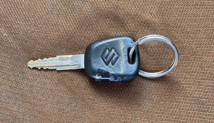 2019 Maruti Alto 800 LXI, Petrol, Manual, 36,290 km, Key Close Up