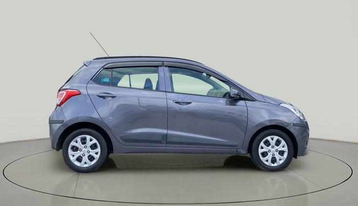 2016 Hyundai Grand i10 SPORTZ 1.2 KAPPA VTVT, Petrol, Manual, 65,469 km, Right Side View
