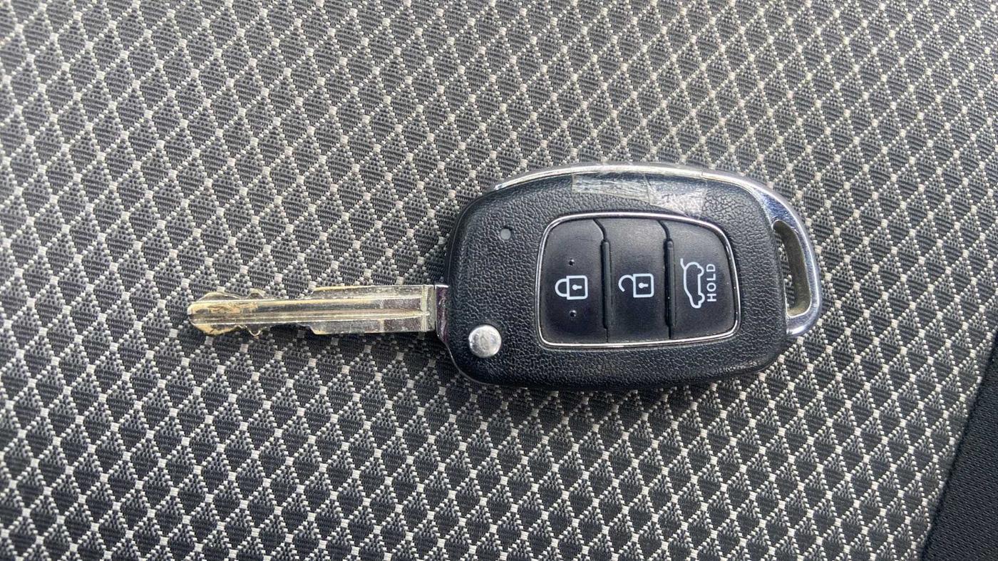 2017 Hyundai Creta E PLUS 1.6 PETROL, Petrol, Manual, 50,026 km, Key Close Up