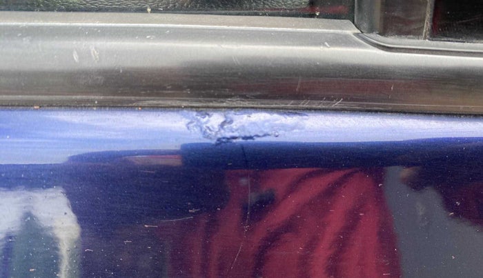 2018 Maruti Swift VXI, Petrol, Manual, 83,782 km, Right rear door - Rusted