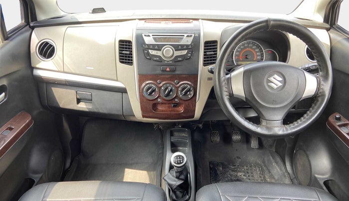2016 Maruti Wagon R 1.0 VXI, Petrol, Manual, 39,750 km, Dashboard