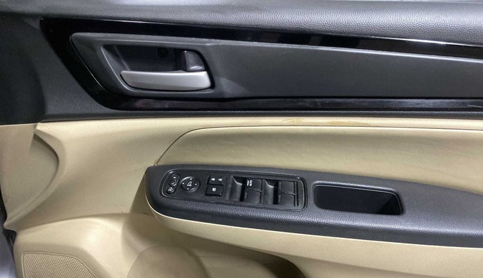 2019 Honda Amaze 1.5L I-DTEC V CVT, Diesel, Automatic, 28,940 km, Driver Side Door Panels Control