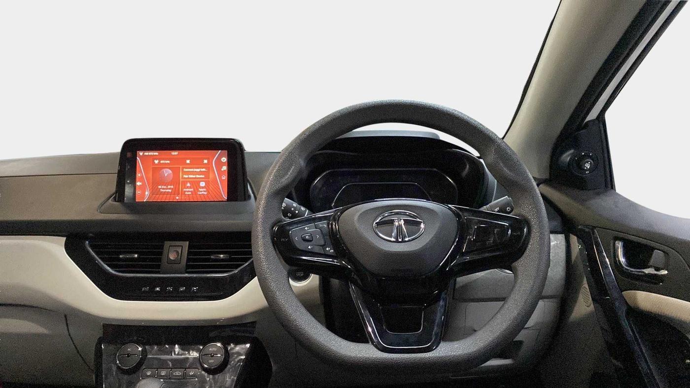 2021 Tata NEXON XZA PLUS PETROL DUAL TONE, Petrol, Automatic, 9,122 km, Steering Wheel Close Up