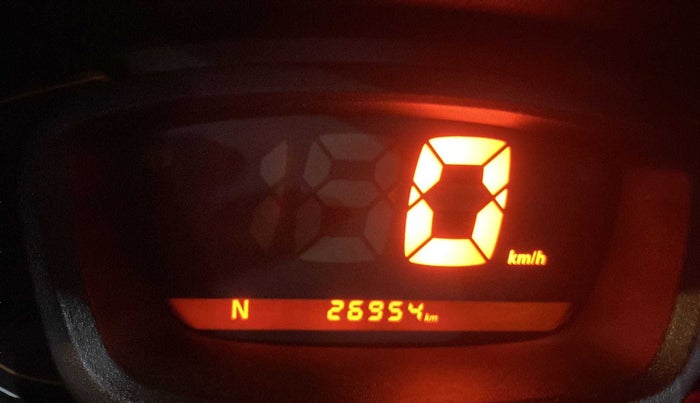 2017 Renault Kwid RXT 1.0 AMT (O), Petrol, Automatic, 27,077 km, Odometer Image