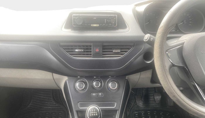 2019 Tata NEXON XE PETROL, Petrol, Manual, 48,024 km, Air Conditioner