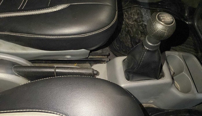 2014 Maruti Alto K10 VXI, Petrol, Manual, 49,229 km, Gear Lever