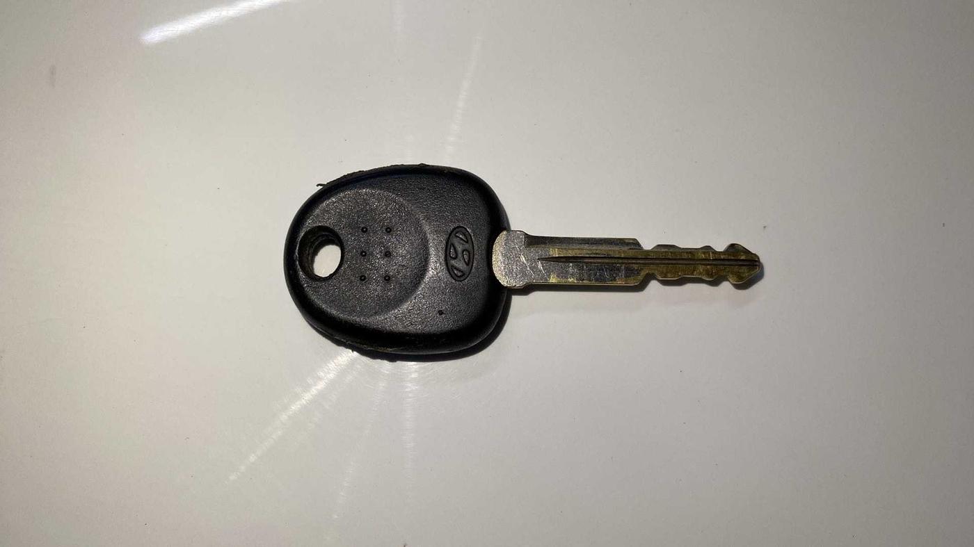 2021 Hyundai NEW SANTRO SPORTZ EXECUTIVE MT CNG, CNG, Manual, 32,264 km, Key Close Up