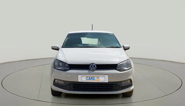 2016 Volkswagen Polo COMFORTLINE 1.2L, Petrol, Manual, 86,211 km, Front