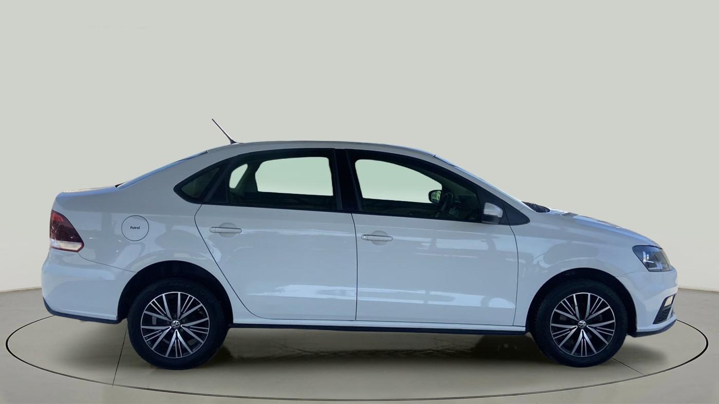 2021 Volkswagen Vento HIGHLINE 1.0L TSI AT, Petrol, Automatic, 19,304 km, Right Side View