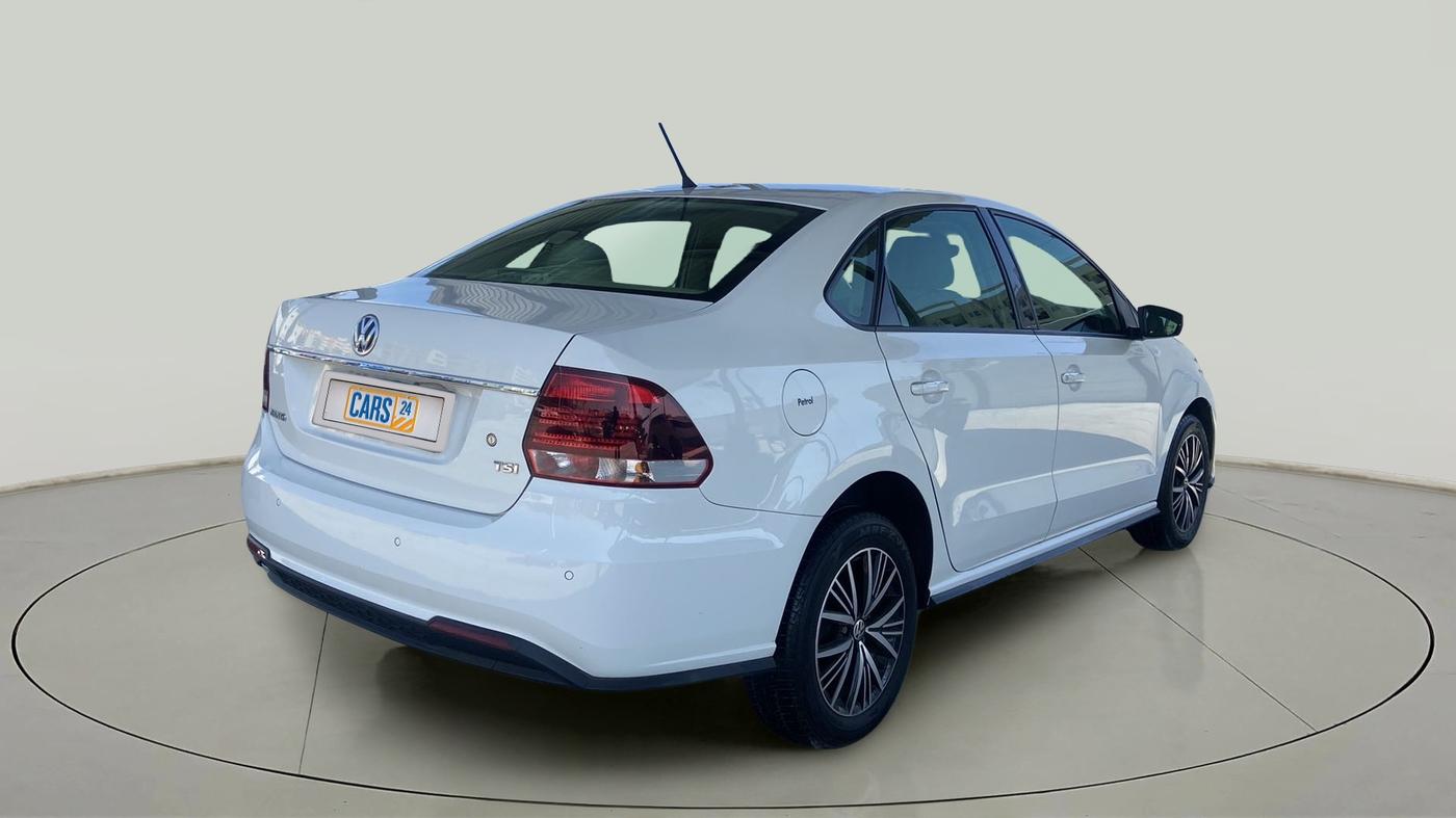 2021 Volkswagen Vento HIGHLINE 1.0L TSI AT, Petrol, Automatic, 19,304 km, Right Back Diagonal