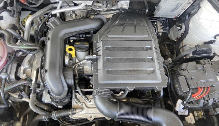 2021 Volkswagen Vento HIGHLINE 1.0L TSI AT, Petrol, Automatic, 19,304 km, Open Bonet