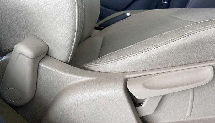 2021 Volkswagen Vento HIGHLINE 1.0L TSI AT, Petrol, Automatic, 19,304 km, Driver Side Adjustment Panel