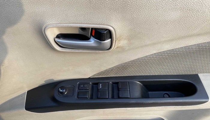 2018 Maruti Celerio ZXI, Petrol, Manual, 44,992 km, Driver Side Door Panels Control