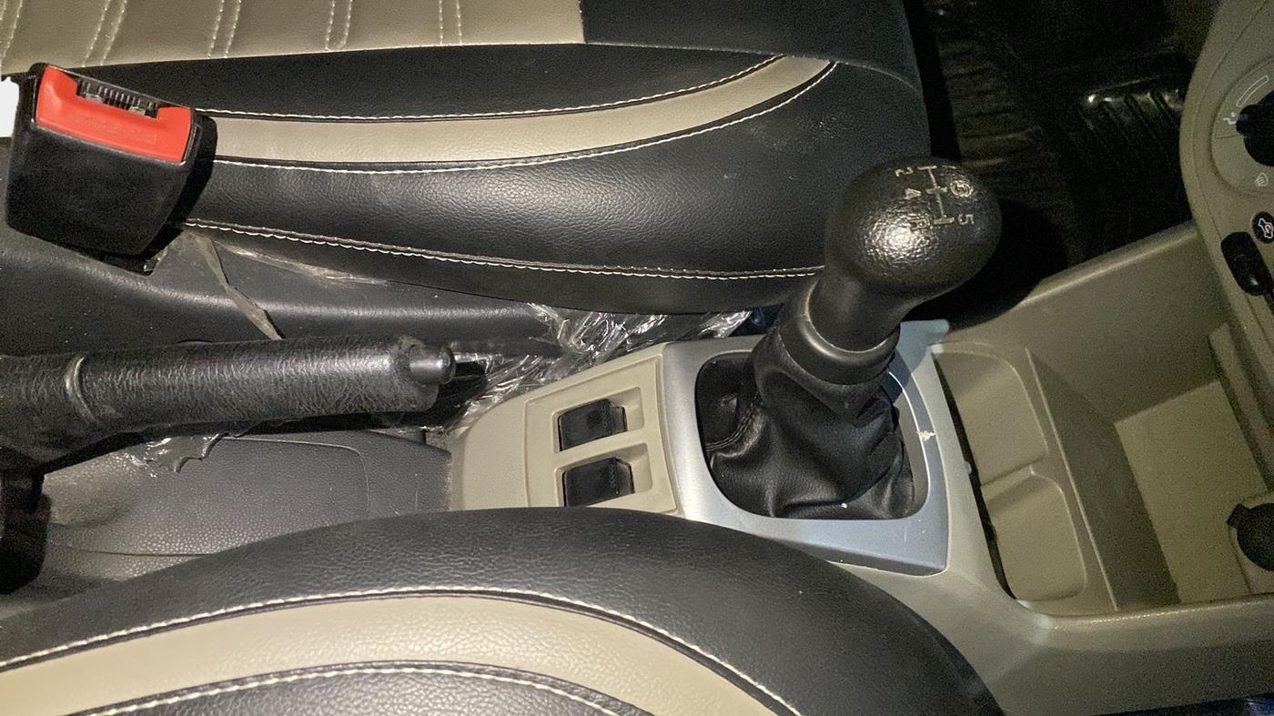 2017 Maruti Alto K10 VXI, Petrol, Manual, 21,021 km, Gear Lever