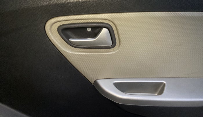 2017 Maruti Alto K10 VXI, Petrol, Manual, 21,021 km, Driver Side Door Panels Control