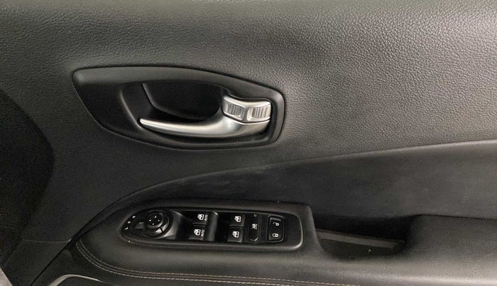 2020 Jeep Compass SPORT PLUS 1.4 PETROL, Petrol, Manual, 38,615 km, Driver Side Door Panels Control
