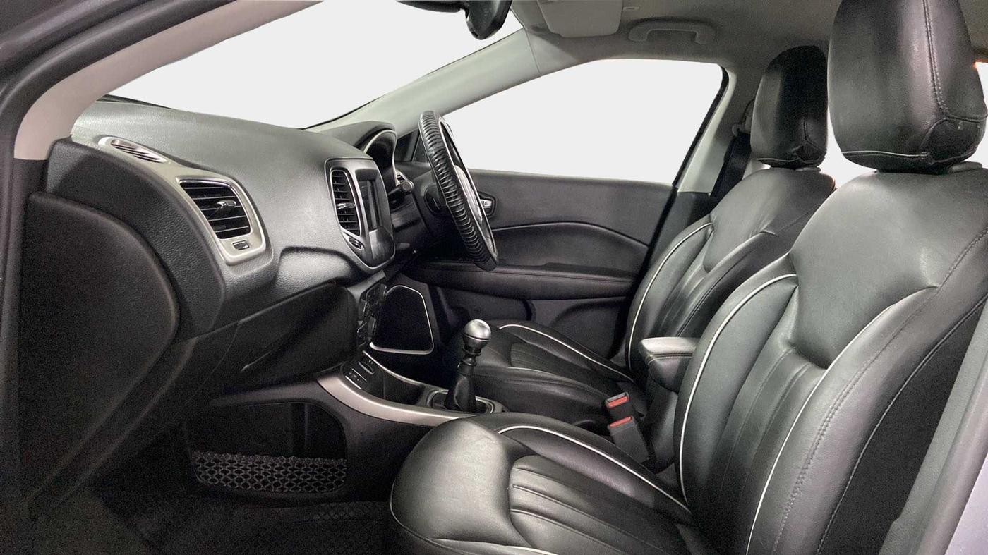 2020 Jeep Compass SPORT PLUS 1.4 PETROL, Petrol, Manual, 38,615 km, Right Side Front Door Cabin