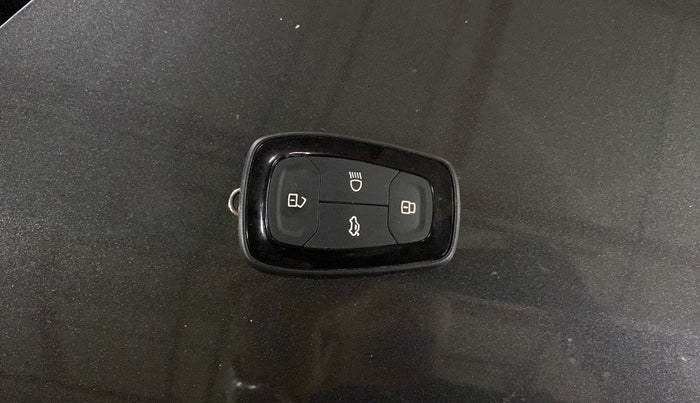 2021 Tata NEXON XZA PLUS PETROL, Petrol, Automatic, 4,039 km, Key Close Up