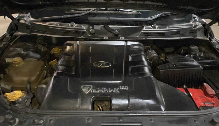 2015 Mahindra XUV500 W6, Diesel, Manual, 99,895 km, Open Bonet