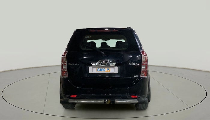 2015 Mahindra XUV500 W6, Diesel, Manual, 99,895 km, Back/Rear