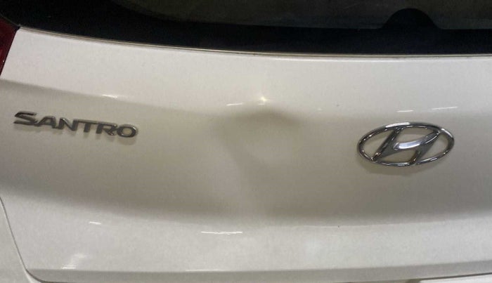 2021 Hyundai NEW SANTRO MAGNA, Petrol, Manual, 37,674 km, Dicky (Boot door) - Slightly dented