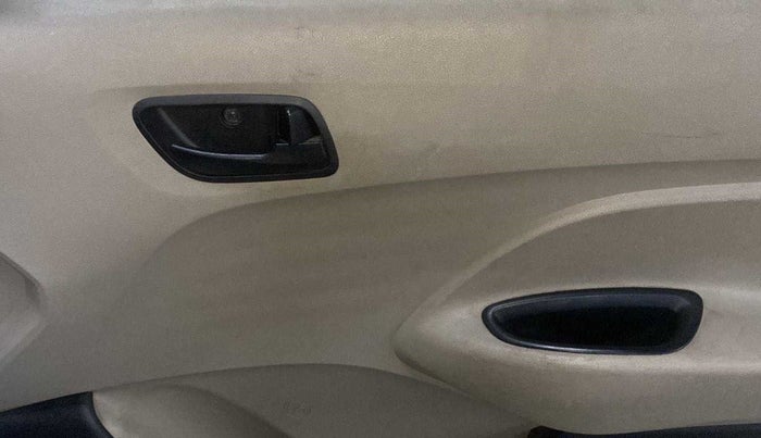 2021 Hyundai NEW SANTRO MAGNA, Petrol, Manual, 37,674 km, Driver Side Door Panels Control