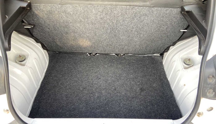 2019 Renault Kwid RXL, Petrol, Manual, 21,234 km, Boot Inside