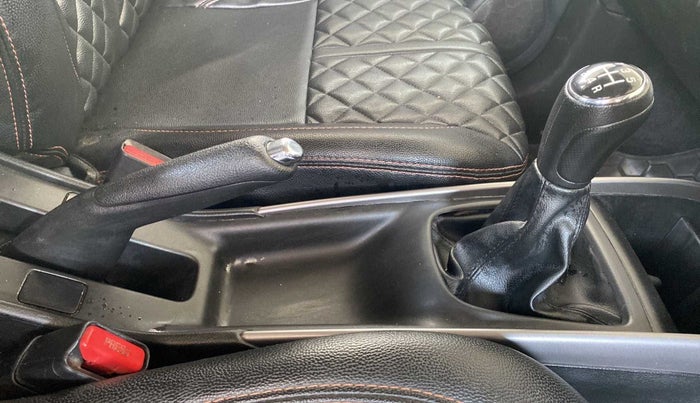2021 Maruti Baleno ZETA PETROL 1.2, CNG, Manual, 35,261 km, Gear Lever