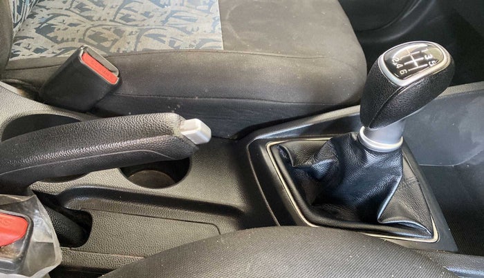 2019 Hyundai Elite i20 MAGNA PLUS 1.4 CRDI, Diesel, Manual, 57,323 km, Gear Lever