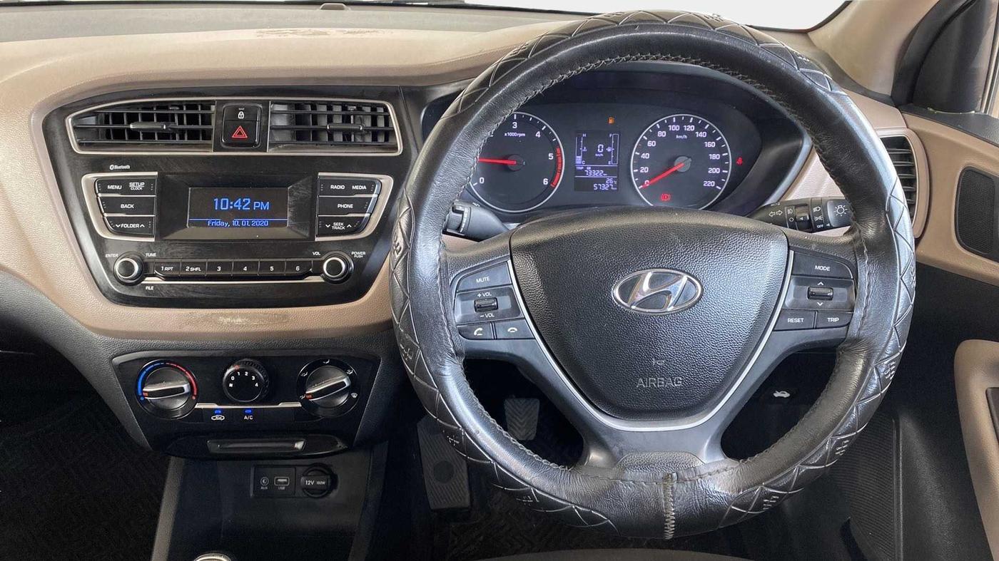 2019 Hyundai Elite i20 MAGNA PLUS 1.4 CRDI, Diesel, Manual, 57,323 km, Steering Wheel Close Up