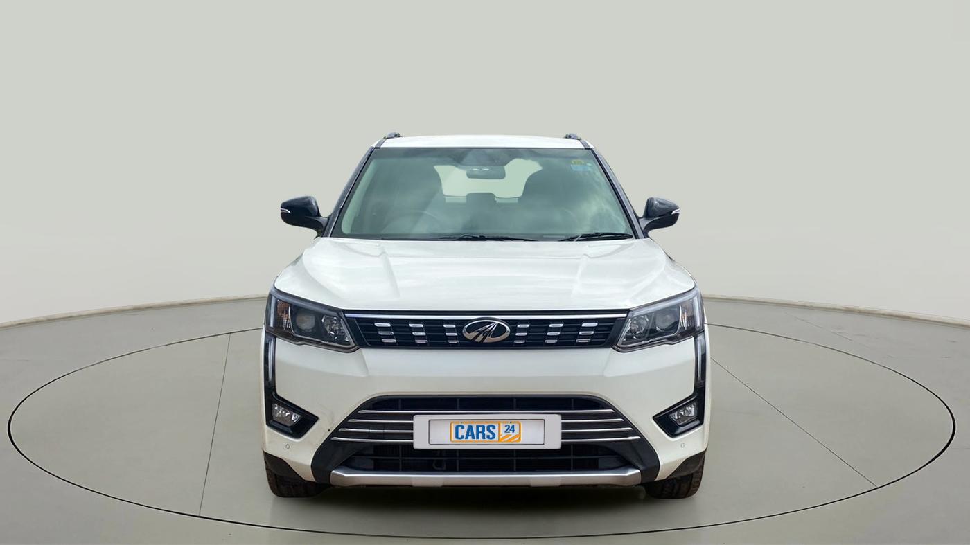 2021 Mahindra XUV300 W8 (O) 1.2 PETROL, Petrol, Manual, 38,036 km, Front