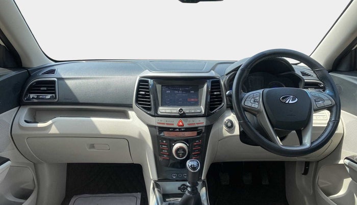 2021 Mahindra XUV300 W8 (O) 1.2 PETROL, Petrol, Manual, 38,036 km, Dashboard