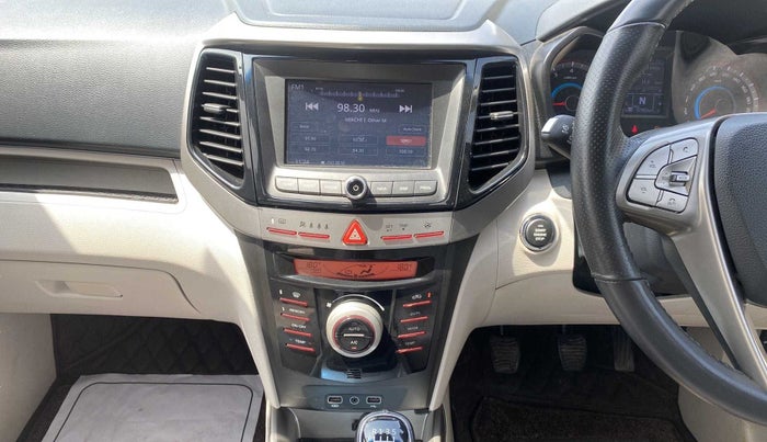 2021 Mahindra XUV300 W8 (O) 1.2 PETROL, Petrol, Manual, 38,036 km, Air Conditioner