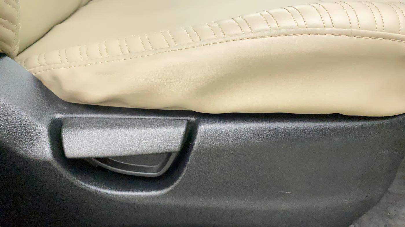 2020 Hyundai NEW SANTRO SPORTZ MT, Petrol, Manual, 39,321 km, Driver Side Adjustment Panel