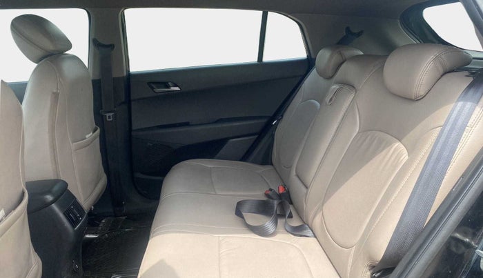 2017 Hyundai Creta SX PLUS 1.6 DIESEL, Diesel, Manual, 62,272 km, Right Side Rear Door Cabin