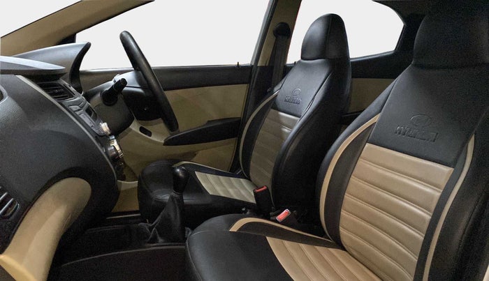 2016 Hyundai Eon MAGNA +, Petrol, Manual, 21,132 km, Right Side Front Door Cabin