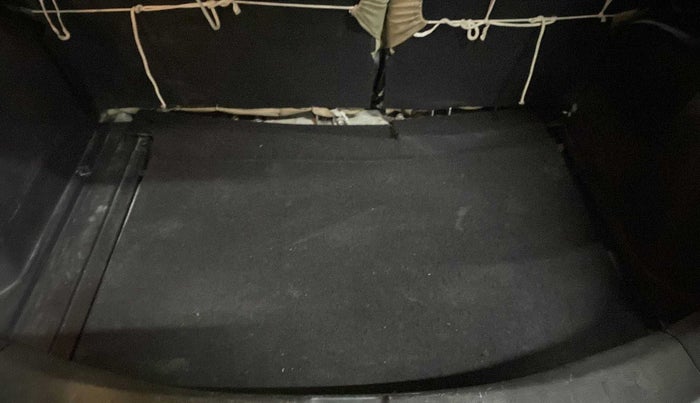 2011 Honda Jazz 1.2L I-VTEC BASE, Petrol, Manual, 77,731 km, Boot Inside