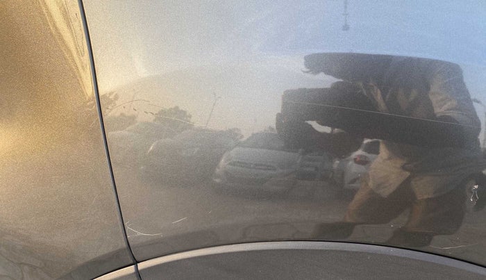 2022 Tata NEXON XM SUNROOF PETROL, Petrol, Manual, 27,869 km, Right quarter panel - Minor scratches