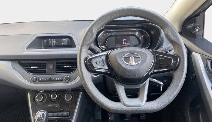 2022 Tata NEXON XM SUNROOF PETROL, Petrol, Manual, 27,869 km, Steering Wheel Close Up