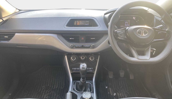 2022 Tata NEXON XM SUNROOF PETROL, Petrol, Manual, 27,869 km, Dashboard