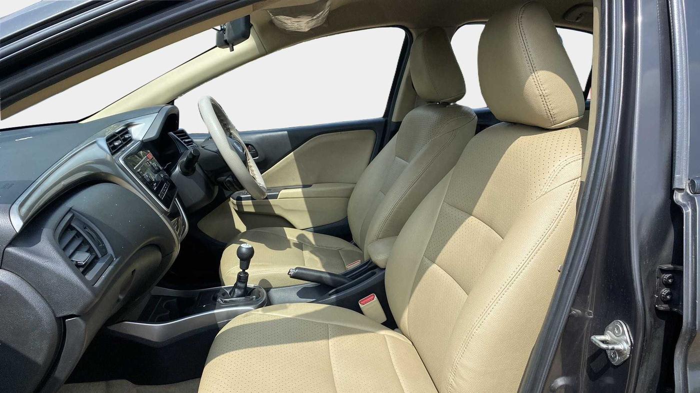 2015 Honda City 1.5L I-VTEC SV, Petrol, Manual, 54,999 km, Right Side Front Door Cabin