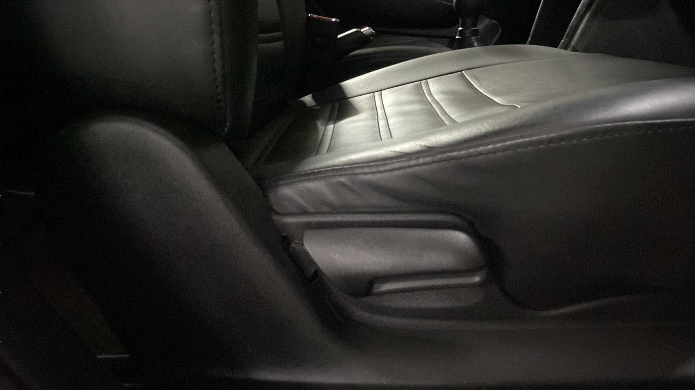 2017 Maruti Swift VXI, Petrol, Manual, 45,275 km, Driver Side Adjustment Panel
