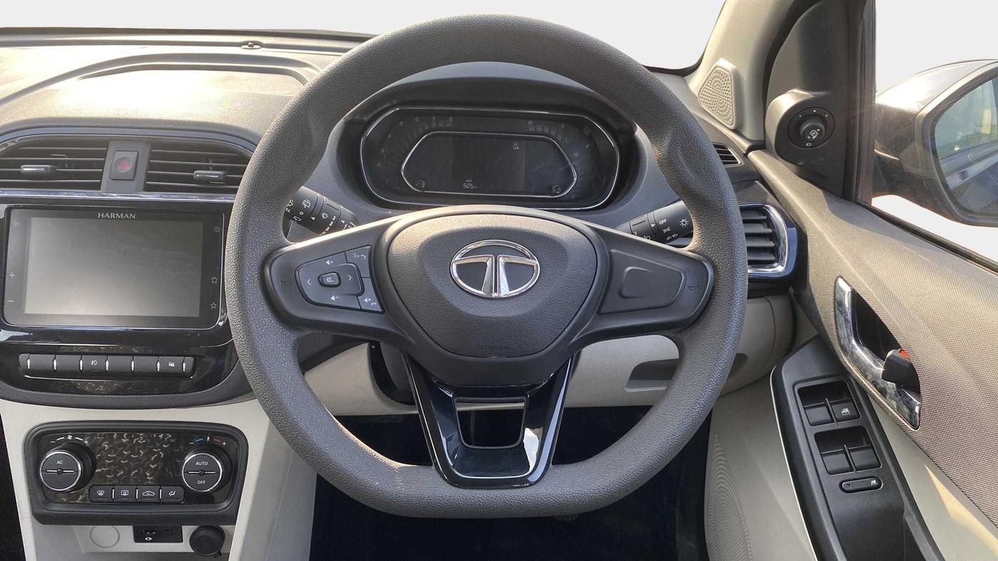 2022 Tata Tiago XZ PLUS PETROL, Petrol, Manual, 479 km, Steering Wheel Close Up