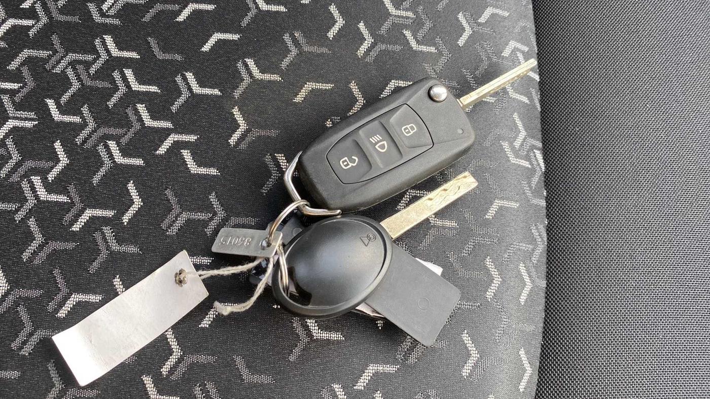 2022 Tata Tiago XZ PLUS PETROL, Petrol, Manual, 479 km, Key Close Up
